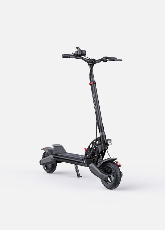 Engwe Y400 750W Foldable Electric Scooter – Power, Portability, and Performance