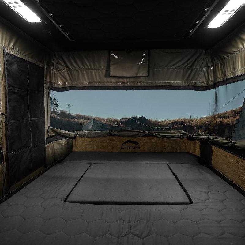 Load image into Gallery viewer, Wild Land Wingman Auto Setup Roof Tent
